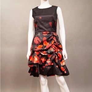 Samuel Dong Print dupioni bubble dress
Black Poppy XS S